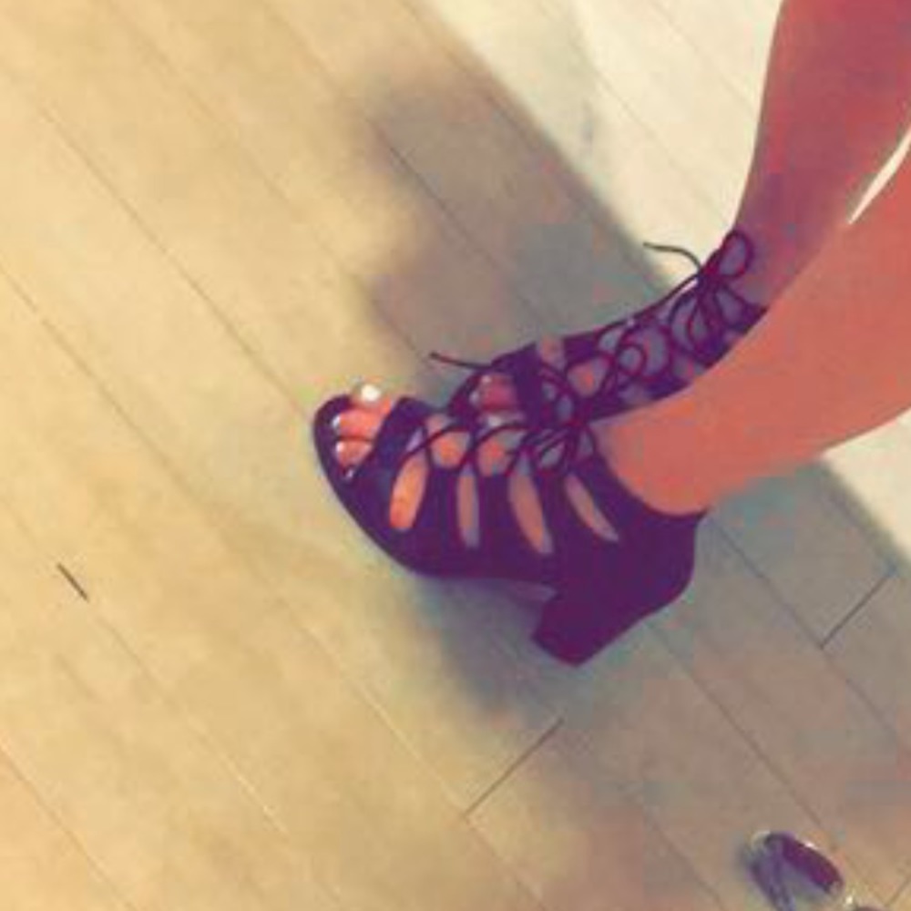 Black heels,